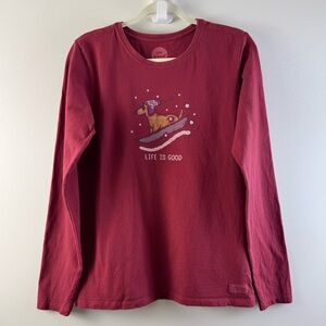 Life is Good Crusher Tee Dog Sled Winter Snow Medium Classic Long Sleeve Red